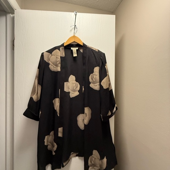 Perceptions Black Open-Front Jacket - Picture 2 of 6